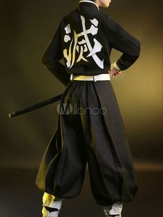 Demon Slayer Uniform, Cute Anime Outfits, Comic Con Outfits, Cleopatra Halloween, Kamado Tanjirou, Men's Uniforms, Naruto Cosplay, Drawing Anime Clothes, Character Sketches