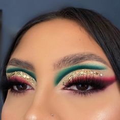 Mexican Makeup, Star Wars Makeup, Xmas Makeup, Christmas Eye Makeup, Shimmer Eye Makeup, Windows To The Soul, Christmas Makeup Look, Dance Makeup, Lashes Mascara