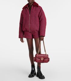 GG mid-rise bouclé shorts in red - Gucci | Mytheresa White Lace Shorts, Gucci Outfits, Gucci Gg Marmont, Twill Shorts, Silk Shorts, Red Bottoms, Red Shorts, Silk Twill, Short Outfits