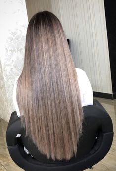 Long Hair In V Shape, Dramatic V Haircut Long Hair, Long Hair Cuts V Shape, Blonde V Shaped Hair, Long Hair V Cut, V Cut Hair, V Shape Hair, V Hair, Big Bun Hair