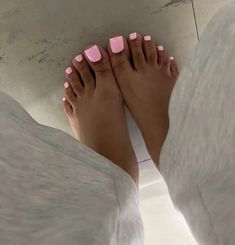 Pastel Toes Nails, Nail Toe Combo, Pedicure Ideas Black Women, Toe Polish Colors, Light Pink Toes, Light Pink Toe Nails, Acrylic Toes Black Women, French Tip Toenails