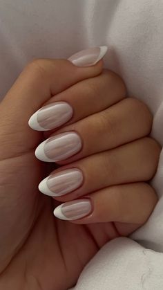 Ombre Chrome Nails, White French Tips, White Tip Nails, Pink Chrome Nails, Bunny Nails, Milky Nails, Viral On Tiktok, Eye Nails