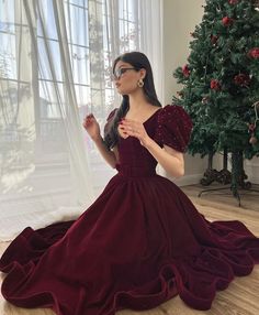 Prom Dresses Cocktail, Hot Prom Dress, Elegant Prom, Wedding Dresses With Flowers, Evening Dress Floor Length, Wedding Flower Girl Dresses, Elegant Prom Dresses, Burgundy Prom Dress, Prom Dresses Modest