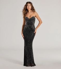 Exude luxe glamour at your next black-tie affair in the Adelyn formal dress crafted with lined mesh fabric and silver and tonal rhinestone embellishments in a gorgeous starburst design. It features a strapless sweetheart neckline with a structured bust, a secure back zipper closure, and a floor-sweeping mermaid silhouette to hug your curves.Fit & FeaturesSheer mesh fabric with liningSilver and tonal rhinestone embellishmentsStrapless sweetheart neckline, built-in padded underwire bustHigh wa Mermaid Dress Black, Strapless Mermaid Dress, White Holiday Dress, Sequin Holiday Dress, Short Formal Dresses, Backless Dress Short, Red Holiday Dress, Fall Bridesmaid Dresses, Beach Wedding Guest Dress