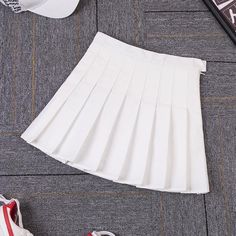 Gender: Women Material: Cotton Material: Polyester Style: Kawaii, Lolita, Aesthetic Pattern Type: Solid Silhouette: Pleated Decoration: None Dresses Length: Above Knee, Mini Waistline: Empire Dresses Length: Mini Color Style: Natural Color Fabric Type: Broadcloth Size (cm) Waist Length XS 62 36 S 66 36 M 70 37 L 74 38 XL 78 39 XXL 82 39 Size (inch) Waist Length XS 24.41 14.17 S 25.98 14.17 M 27.56 14.57 L 29.13 14.96 XL 30.71 15.35 XXL 32.28 15.35 Grunge Kawaii, Aesthetic Egirl, Skirt Aesthetic, Aesthetic Clothing Stores, Egirl Outfits, White Pleated Skirt, School Skirt, Japanese School, Estilo Preppy