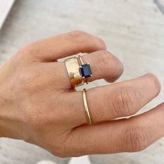 Minimal Gold Jewelry, Minimal Gold, Organic Lines, Bracelets And Necklaces, Put A Ring On It, Mode Inspo, Jewelry Inspo, Pretty Jewellery