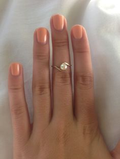 Pearl promise ring Pearl Promise Rings, Pearl Earrings Designs, Pearl Jewelry Design, Cute Engagement Rings, Painted Nails, Gold Ring Designs