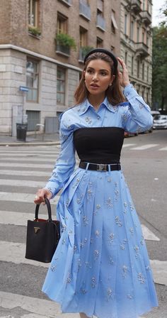 Outfits For Broad Shoulders Women, Asia Fashion, Nyc Outfits, Paris Trip, Paris Chic, Fun Clothes, Miss Dress, Fashionista Clothes, Winter Trends