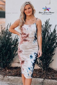 Tie-dye
Spaghetti Straps
Midi length dress
Bodycon fit Summer Sundress, Casual Tie, Bodycon Midi Dress, Body Dress, Tie Dye Dress, Dresses By Length, Dyed Dress, Bodycon Midi, Cute Summer Outfits