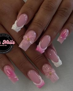 Special Nail Design, Gel X Nail Inspo Square, Short Nail Designs 2024, White And Hot Pink Nails, Girly Summer Nails, Birthday Nails Pink, White Nail Ideas, Holiday Acrylic Nails, Summer Nail Ideas