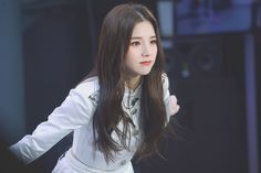 Birthday 19, Heejin Loona, Jeon Heejin, Olivia Hye, Kim Lip, Korean Idol, Type A, Clear Skin, 1 2 3