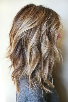 Ways to Style Long Haircuts with Layers ★ See more: http://glaminati.com/fun-long-haircuts-for-long-layered-hair/ Trending Hair 2023 Women, Medium Long Length Haircut With Layers, Bang Haircuts, Haircolor Ideas, Messy Curly Hair, Haircuts Medium, Long Bobs, Mom Hair, Inverted Bob Hairstyles