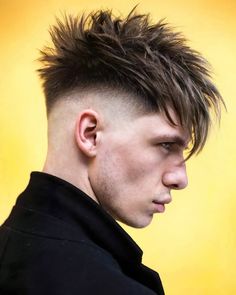 teenager frisuren mit langhaaren Haircuts For Receding Hairline, Mid Fade Haircut, Ivy League Haircut, Caesar Haircut, Military Haircut, Short Haircuts For Men, Short Hairstyles For Men, Mid Fade