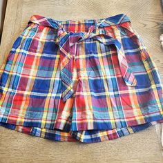 New Never Worn Women's Ralphn Lauren Plaid Shorts! Very Casual Attire Preppy Cotton Shorts For Day Out, Multicolor Cotton Bottoms For Day Out, Preppy Short Length Beach Bottoms, Preppy Cotton Bottoms For Vacation, Multicolor Shorts With Pockets For Day Out, Preppy Cotton Vacation Bottoms, Preppy Summer Bottoms With Elastic Waistband, Preppy Bottoms For Spring Vacation, Preppy Bottoms For Beach In Spring