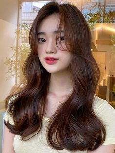 Korean hair color idea: Bambi brown Hair Color Korean, Brown Hair Bangs, Peach Hair Colors, Hair Color Idea, Lavender Hair Colors