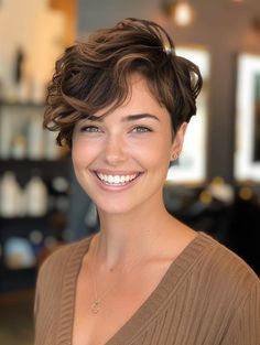 Pixie Haircuts For Wavy Hair, Pixie Cut For Wavy Hair, Pixie Cuts For Wavy Hair, Pelo Ondulado Natural, Cuts For Wavy Hair, Pixie Cut Wavy Hair, Pixies Haircut, Wavy Pixie Cut