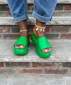 These sandals are perfect for all-day wear. They're the perfect mix of comfort and style (for most). Platform Sandal Open Toe Monogrammed True to Size for Most Green Platform, Shoe Inspo, Platform Slides, Beautiful Shoes, Xmas Gifts, Trinidad And Tobago, Slide Sandals, Platform Sandals, Me Too Shoes