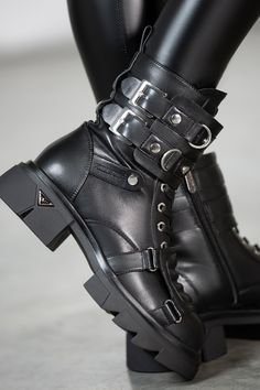 DARK MACHINE.- Statement textured PU boots.- Chunky soles.- Statement metal hardware.- Inner zip closure. - Lace up details.- Plaform height 3.5cm/1.3"- Heel height 5cm/1.9"With KILLSTAR branding, Fabric 1: 100% Polyurethane, Fabric 2: 100% Polyurethane.