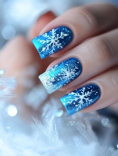 Christmas Nail Color, Holiday Nail Colors, Christmas Nail Colors, Holiday Manicure, Xmas Nail, Festive Nail Designs, Nail Color Ideas, Trendy Shades