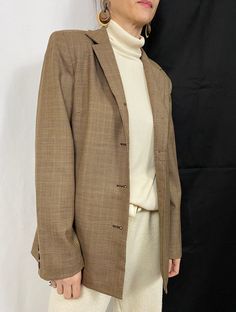 "Plaid Wool Blazer for Women Size S - M | Beige Wool Blazer with pockets and fully lined. Composition: 100% wool. Lining: 100% rayon. Measurements of the wool blazer lying flat: Armpit to armpit: 49 cm | 19.3\" Length: 68 cm | 26.8\" Sleeves: 59 cm | 23.2\" Shoulder to shoulder: 40 cm | 15.7\" In excellent vintage condition. This beige plaid blazer is photographed on a size S model (bust: 88 cm|35\", waist: 68|26\" cm, hips: 88 cm|35\", height: 1,68 m|5.5ft) The white wool pants are handmade by Classic Beige Tweed Jacket For Business Casual, Classic Fall Suits For Office, Classic Fall Office Suits, Classic Beige Wool Blazer, Classic Beige Tweed Jacket For Work, Classic Beige Single Breasted Tweed Jacket, Beige Fall Suits With Lapel Collar, Timeless Beige Tweed Jacket For Workwear, Timeless Beige Tweed Jacket For Work