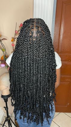 Twists With Fake Hair, Marley Twists On Natural Hair, Braids Twist For Black Women, Passion Twists With Curls At The End, Black Girls Hairstyles Twist, Passiontwist Hair, Hair Twist Styles Black Women, Braided Twist Hairstyles For Black Women, Twists Braids For Black Women