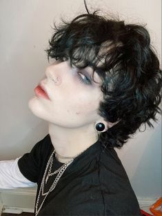 Alt Face Claim Male, Emo Face Claims Male, Emo Guy Face Claim, Emo Makeup Guys, Emo Makeup For Men, Punk Rock Makeup Men, Mens Alt Makeup, Emo Makeup Looks Men, Guyliner Looks