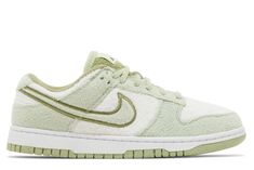 Universe Kickz – From sneaker heads, for sneaker heads. Wmns Dunk Low, Nike Brand, School Shoes, Nike Dunk Low, Honeydew, Shoes Uk, Stylish Sneakers, Dunk Low, Designer Sneakers