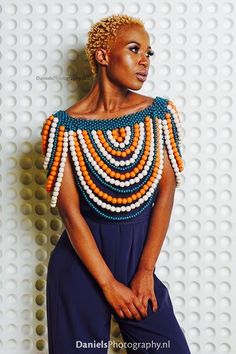 Afro Punk Outfits, African Traditional Wear, African Chic, African Beads Necklace, Ethno Style, Style Africain, Mode Hippie