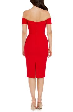 Fitted Chic Midi Dress, Chic Fitted Midi Dress With Zipper Closure, Chic Fitted Midi Dress With Zipper, Fitted Off-shoulder Dress With Back Zipper, Elegant Fitted Midi Dress With Zipper, Elegant Fitted Midi Dress With Zipper Closure, Fitted Midi Dress With Side Zipper For Cocktail, Fitted Evening Dress With Zipper Closure, Elegant Evening Bodycon Dress With Zipper Closure