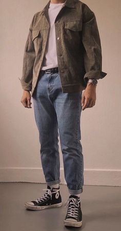 Mens Clothing Styles 90s, Casual Nerd Outfits Men, Masculine Male Outfits, Geek Chic Men Style Mens Fashion, 90s Jeans Outfit Men, Modern Hipster Outfits Men, Spring Man Outfit, Mens Outfits 80s, Mens Nerdy Style