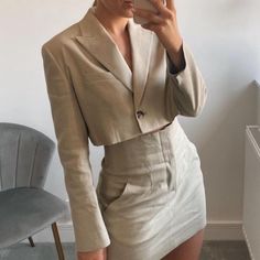 Perfect Condition And So Flattering! Never Worn Item. Sold Out Everywhere. Linen-Esque Material With Nice Lining. Coffee Outfit, Blazer And Skirt Set, Work Blazer, Rock Outfit, Blazer And Skirt, Miniskirt Outfits, Blazer Set, Cropped Blazer, Blazer And Shorts