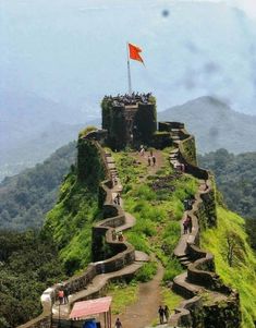 Pratapgad Fort Mahabaleshwar, India Pratapgarh Fort, India Travel Places, Mahabaleshwar, Ancient Indian Architecture, Amazing India, India Culture, Visit India