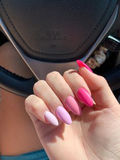 Barbie Inspired Nails Short, Barbie Nails Design Ideas Almond, Purple Pink Nails, Easy Summer Nail Art, Pink Ombré Nails, Nails Barbie, Short Summer Nails, Almond Nails Pink, Rosa Barbie