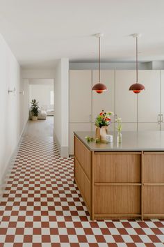 the kitchen is clean and ready for us to use it's countertop area