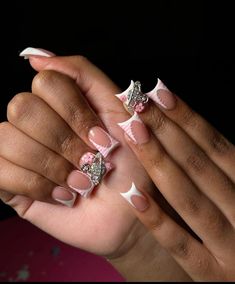 70k Followers, Chrome Nails Designs, Weak Nails, Acrylic Toe Nails, Acrylic Nail Set, Hard Nails, Colored Acrylic Nails, Girly Acrylic Nails, Cute Acrylic Nail Designs