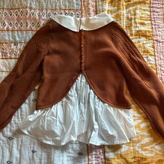 New With Tags- Brown & White Anthropologie Xs Sweater Vintage White Tops For Layering, Crochet Brown, Winter Layering, White Outfits, Colorful Sweaters, Outfit Of The Day, Anthropologie, Womens Tops, Tags