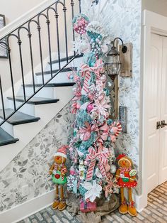 candy land christmas tree| candy themed christmas tree| how to decorate a christmas tree | ribbon on a christmas tree| christmas tree decor Candy Themed Christmas Tree, Candy Themed Christmas, Ribbon On A Christmas Tree, Decorate A Christmas Tree, Christmas Tree Ribbon, Themed Christmas Tree, Candy Christmas Tree, Tree Ribbon, Christmas Tree Candy