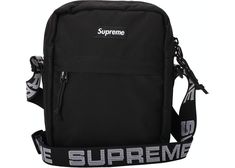 SS2018 Supreme Bag, Bags Aesthetic, Side Bags, Essential Bag, Black Shoulder Bag, Black Bag, Sport Bag, Cloth Bags, Camera Bag