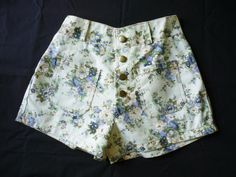 High Waist Shorts Floral Shorts Cream with Blue Cute Fitted Short Length Shorts, Vintage Shorts With Built-in Shorts For Spring, Cute Spring Shorts With Pockets, Cute Fitted Shorts, Fitted Vintage Beach Shorts, Cute Fitted High-waist Shorts, Cute Fitted High Waist Shorts, Vintage High Waist Shorts For Spring, Cute Cotton High-waisted Shorts