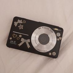 Camera Decor, Kids Digital Camera, Random Kid, Digi Cam, Instax Camera, Digital Camera Accessories, Tech Aesthetic, Diy Camera, Cute Camera