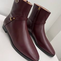 Brand New 37.5 Gucci Booties Never Used Gucci Round Toe Boots For Office, Gucci Designer Boots For Office, Designer Gucci Boots For Office, Gucci Calf Leather Boots With Horsebit Detail, Gucci Designer Business Boots, Gucci Designer Boots For Business, Gucci Leather Boots With Horsebit Detail, Leather Gucci Boots With Horsebit Detail, Gucci Calf Leather Boots For Business