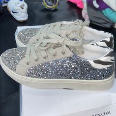 Brand New With Box Steve Madden Jrubieee Pewter Girl Sneakers Size 2. Glitter Silver With Zebra Stripe Back! Trendy Party Sneakers With Speckled Midsole, Trendy Party Sneakers With Glitter Print, Trendy Glitter Print Party Sneakers, Casual Sequin Sneakers With Round Toe, Girl Sneakers, Girls Sneakers, Madden Girl, Steve Madden Shoes, Steve Madden