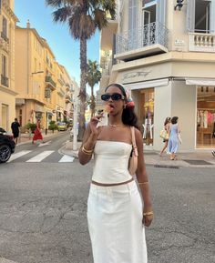 cannes south of france white outfit inspo Napa Valley Aesthetic Outfit, Europe Airport Outfit, Milan Summer Fashion, Europe Clubbing Outfit, Bahamas Cruise Outfits, Euro Outfits, Morocco Outfits, Abroad Outfits, Europe Fits