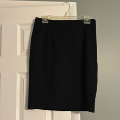 Express Pencil Skirt, Black, Size 8, Nwt Classic Black Knee-length Pencil Skirt, Black Pencil Skirt For Formal Occasions, Formal Black Pencil Skirt, Black Midi Pencil Skirt For Business Casual, Black Relaxed Pencil Skirt For Formal Occasions, Classic Black Lined Pencil Skirt, Black Formal Pencil Skirt, Black Pencil Mini Skirt For Office, Office Black Pencil Mini Skirt