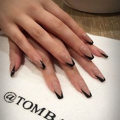 Tom Bachik, French Pedicure, Nude Nail Designs, Simple Acrylic Nails, Winged Liner, Acrylic Nails Coffin Short, Hailee Steinfeld, Accent Nails