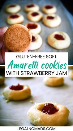 Gluten-free soft Amaretti cookies with strawberry jam Amaretti Cookies Italian, Thumb Cookies, Cookies Recipes Healthy, Gluten Free Italian Cookies, Soft Amaretti Cookies, Amaretto Cookies, Crunchy Peanut Butter Cookies, Amaretti Cookie Recipe