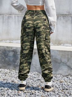 Add a touch of rugged style to your ensemble with these Camouflage Flap Pocket Cargo Pants. Featuring a camouflage print, these pants exude a cool and edgy vibe. The flap pockets on the sides add a utilitarian touch while offering practical storage space. Made from high-quality materials, these cargo pants ensure durability and long-lasting wear. Specifications: Style: Casual Pattern Type: Camo Type: Jogger Details: Button, Pocket, Zipper Waist Line: Natural Length: Long Fit Type: Regular Fit Fa Flap Pocket Cargo Pants, Moda Shein, Pocket Cargo Pants, Platform Heels Boots, Black And White Baby, Chunky Heel Pumps, Pants Details, Rugged Style, Black Hot Pink