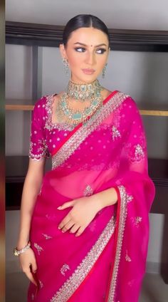 Sarees For Girls, New Saree Blouse Designs, Wedding Saree Collection, Saree Designs Party Wear