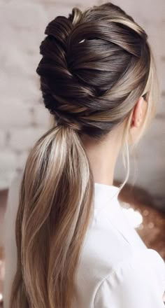 Easy Ponytails, Ponytails Hairstyles, Pony Hairstyle, Low Ponytails, Wedding Ponytail, Tail Hairstyle, Hairstyle Easy, High Ponytail Hairstyles, Prom Hairstyle