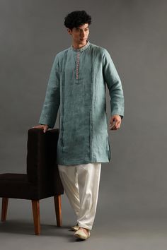 Kurta Designs For Men, Linen Kurta Men, Designer Kurta For Men, Plain Kurtas For Men, Embroidery On Mens Kurta, Mans Kurta Embroidery Design, Mens Wedding Wear Indian, Man Kurta Embroidery Design, Embroidery Patterns For Mens Kurta